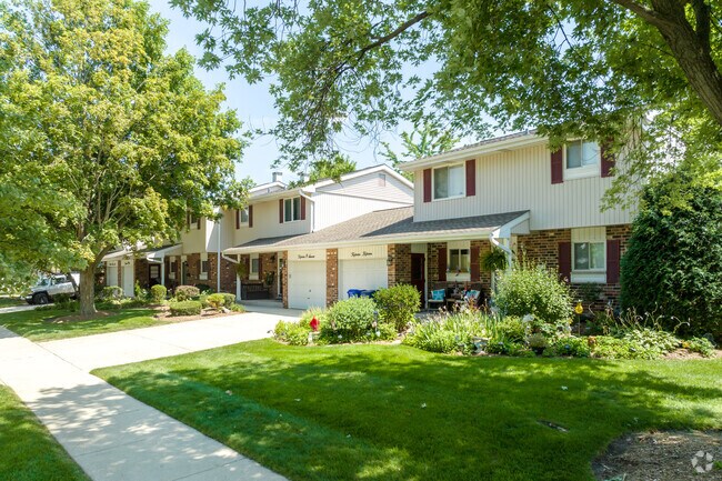 Townhomes are a popular home style in Wheaton, IL.