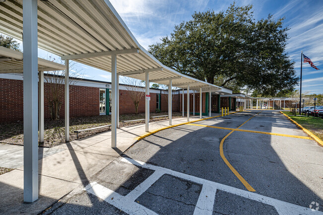Lone Star Elementary School