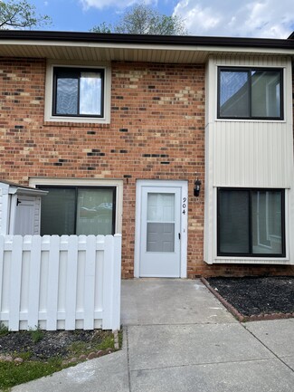 904 Cobble Creek Curve Unit 904, Newark, DE 19702