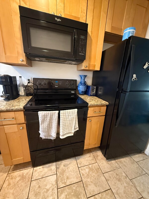 931 Grand Ave unit F, San Diego, CA 92109 - photo 7