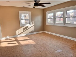 4328 W 22nd Plaza, Gary, IN 46404