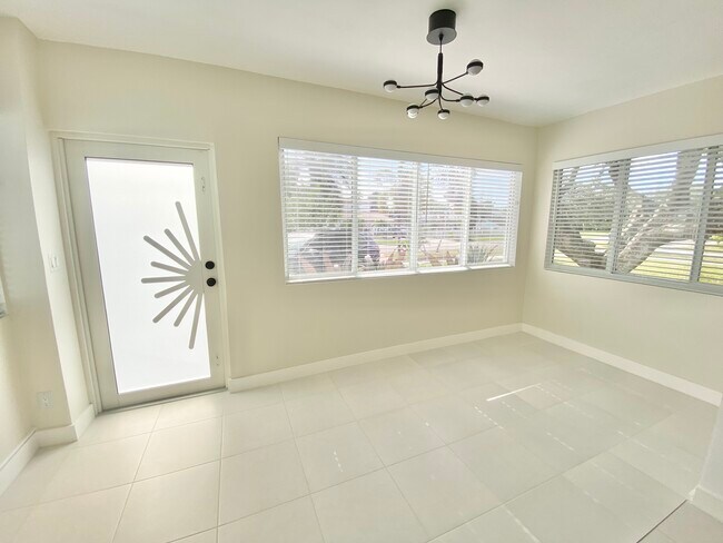 1631 Liberty St unit A, Hollywood, FL 33020 - photo 3