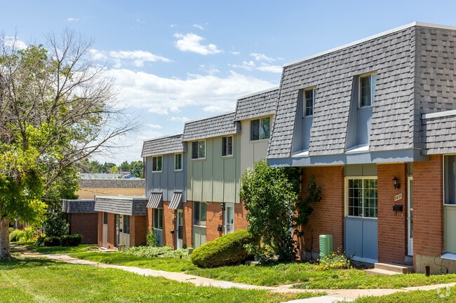 Condos and townhouses list between 180,000 and 205,000 in South Thornton.