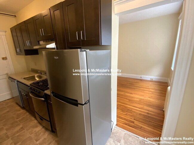 11 Vinal St unit 8, Brighton, MA 02135 - photo 5