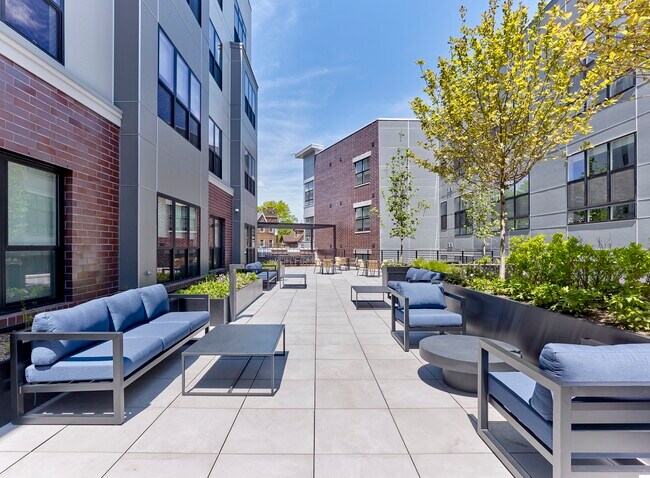 The Parker 118, Rutherford, NJ 07070 - photo 5