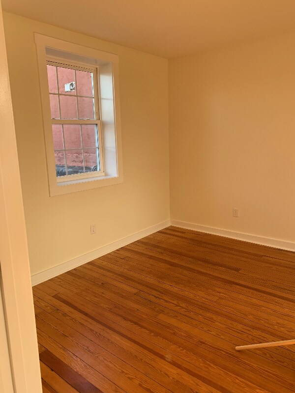 1002 Main St unit 2, Dillwyn, VA 23936 - photo 6