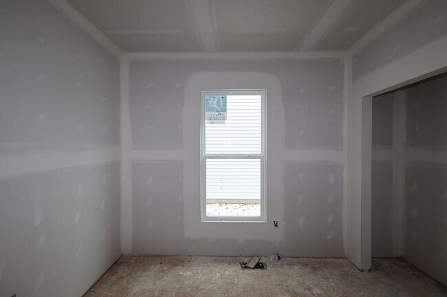 277 Olympic Loop, Commercial Point, OH 43116 - photo 7