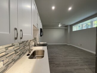 415 Washington St Unit 1, Brookline, MA 02446