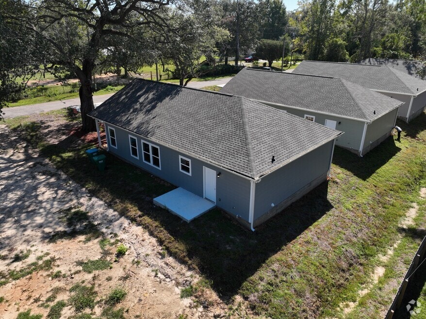 13469 Mary Ave, Gulfport, MS 39503 - photo 2