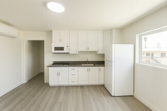 11201 S Main St, Los Angeles, CA 90061