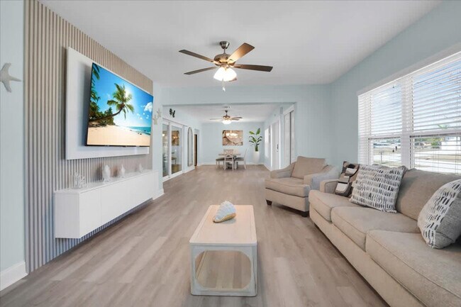 115 Leland St SE unit ID1371159P, Port Charlotte, FL 33952 - photo 5