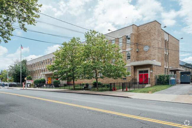 The student-teacher ratio at PS 54 is 15 to 1.