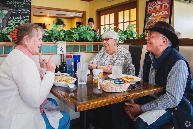 Honey Beez Pancake House is a local favorite near Daleville.