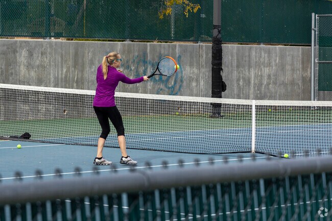 Lone Mountain Regional Park is great for hiking and outdoor sports like tennis and pickleball.