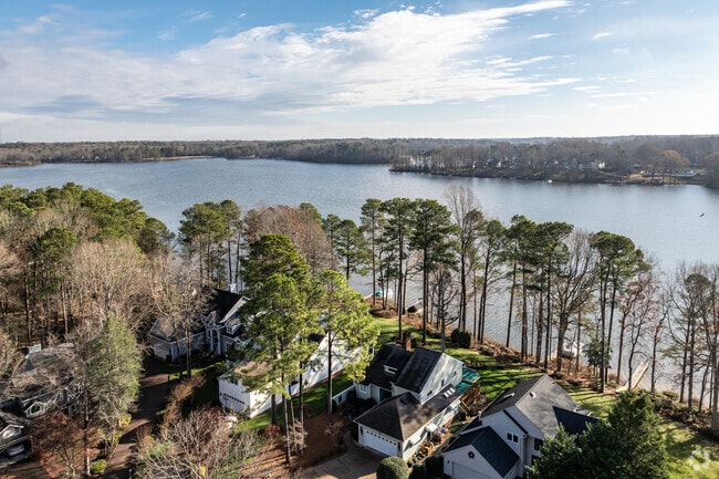 You will find the perfect home with beautiful views of the Swift Creek Reservoir.