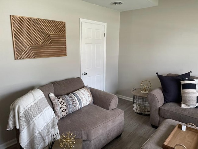 510 S Peru St, Cicero, IN 46034 - photo 2