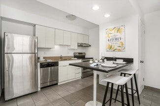 5777 Southfield Fwy, Detroit, MI 48228