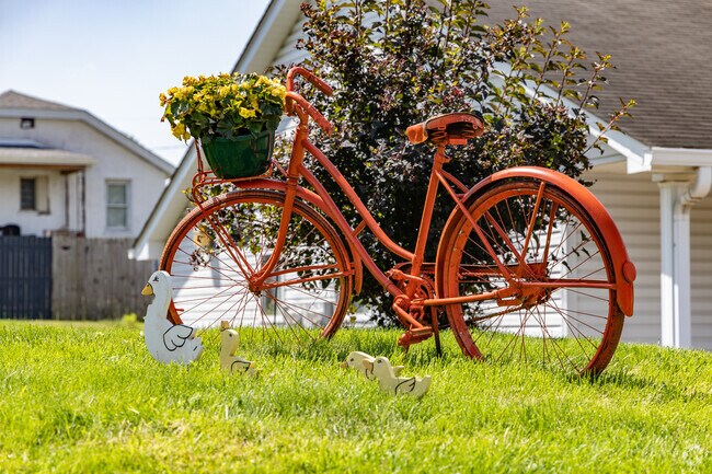 Creative lawn decor is popular in the Hooverson Heights area.