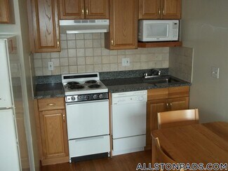 1110 Commonwealth Ave Unit 518, Boston, MA 02215