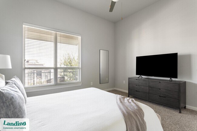 4300 Cromwell Dr unit 7310, Kyle, TX 78640 - photo 7