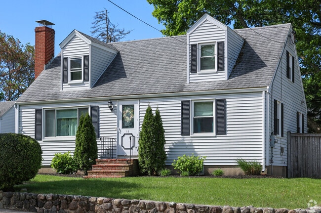 Single family homes in Vinnin Square are rare, making them highly sought-after in this desirable neighborhood.