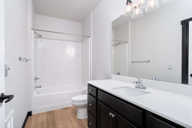 The Trailhead, Sedro Woolley, WA 98284 - photo 7