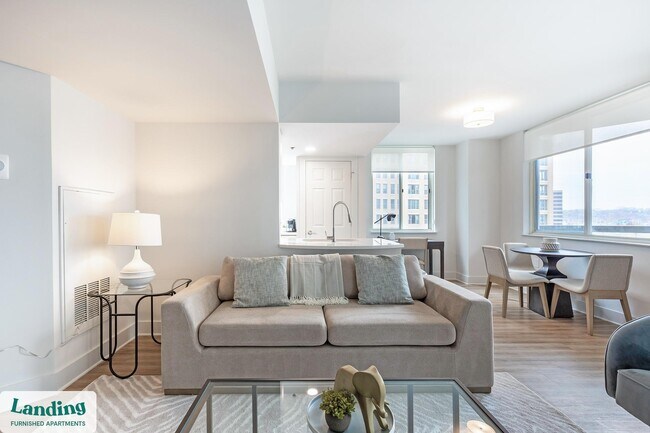 1221 S Eads St unit 1-0901, Arlington, VA 22202 - photo 2