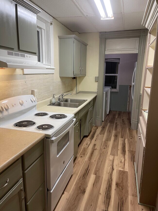 909 N 4th Ave unit 1, Altoona, PA 16601 - photo 6