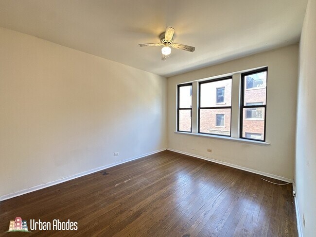 3147 W Medill Ave unit A01C, Chicago, IL 60647 - photo 7