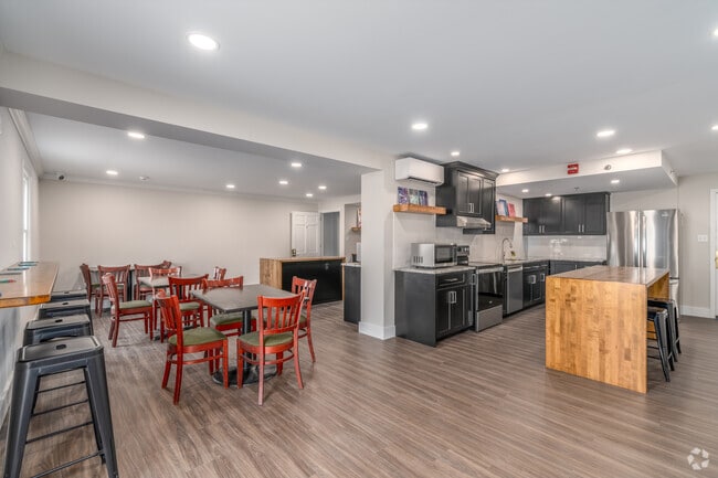 Building 1 Shared Kitchen & Common Area