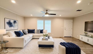 29647 Erie Ct, New Baltimore, MI 48051