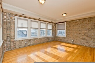 3040 W Diversey Ave Unit 2S, Chicago, IL 60647