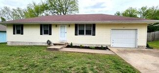 310 S Basswood Ave, Republic, MO 65738
