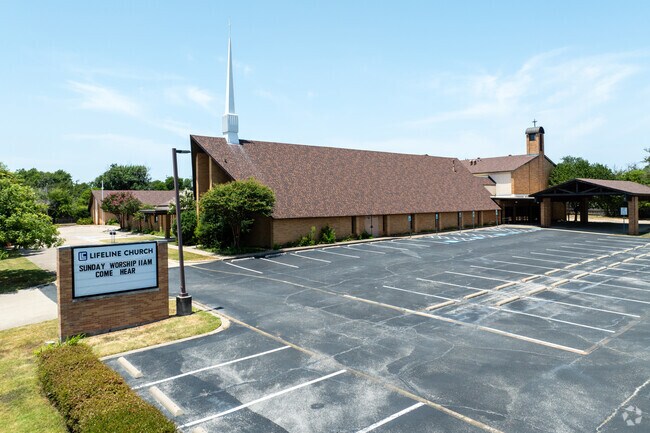 Pathway Christian Academy invites you to Sunday worship at 11 AM in the Hallmark Camelot area.