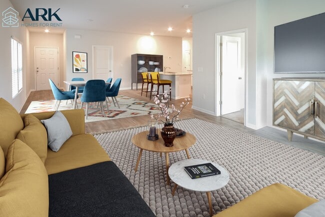 136 Reindeer Rd S, Surfside Beach, SC 29575 - photo 3