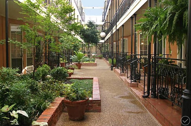Lush courtyards in a New Orleans style