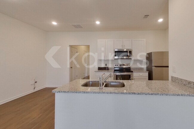 226 Long Is Dr, Cartersville, GA 30120 - photo 5