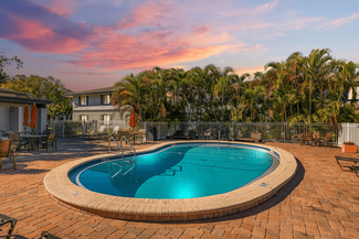501 116th Ave N, Saint Petersburg, FL 33716
