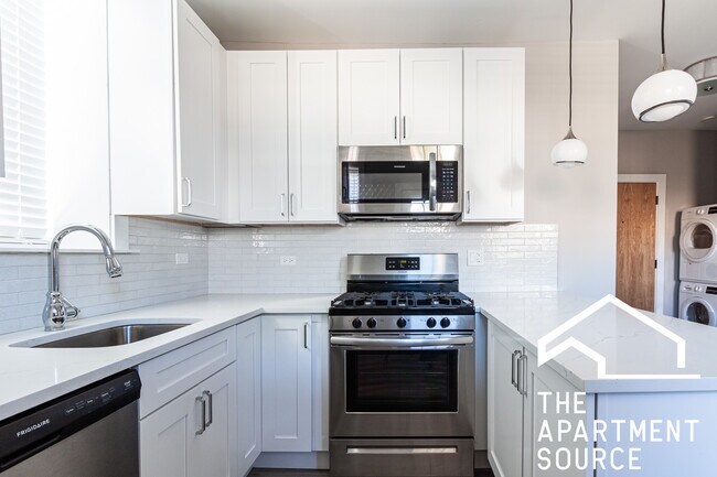 3937 N Janssen Ave unit W3, Chicago, IL 60613 - photo 4