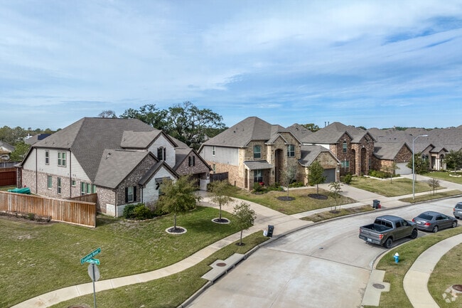 Future residents of Northpointe have several different homes styles to choose from.