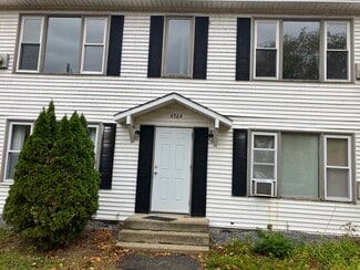 436 Western Ave Unit Apartment 3, Henniker, NH 03242