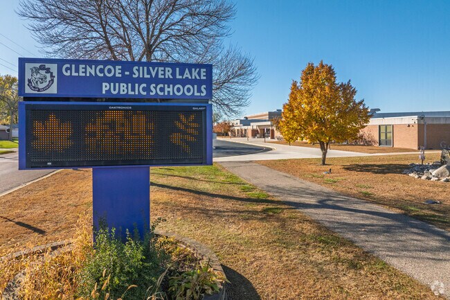 Glencoe-Silver Lake Junior High School creates positive learning environments where middle school students explore interests, build friendships, and prepare for high school challenges ahead.