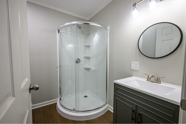 195 E Charles St, Batesville, AR 72501 - photo 6