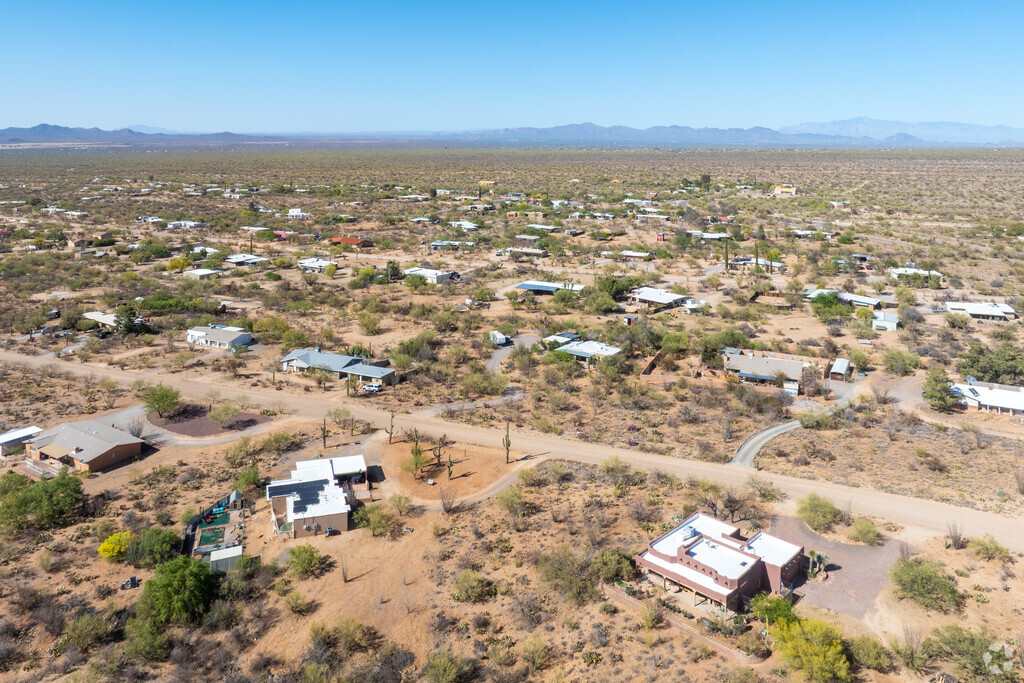Diamond Bell Ranch is a rural neighborhood located in the south of Tucson.