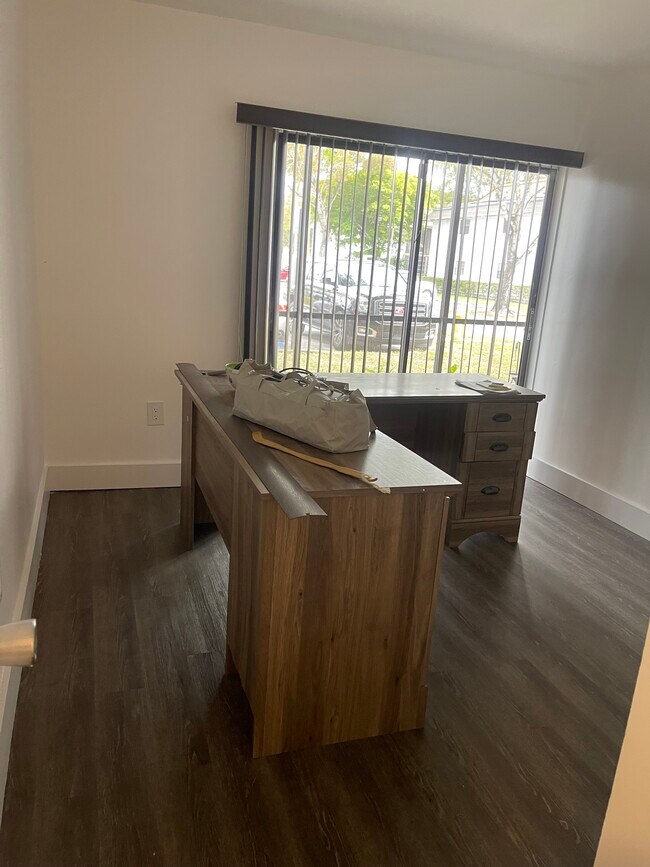 19055 NW 62nd Ave unit countryside village, Hialeah, FL 33015 - photo 7