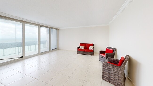 Plaza South Condominium unit 25C, Fort Lauderdale, FL 33308 - photo 2