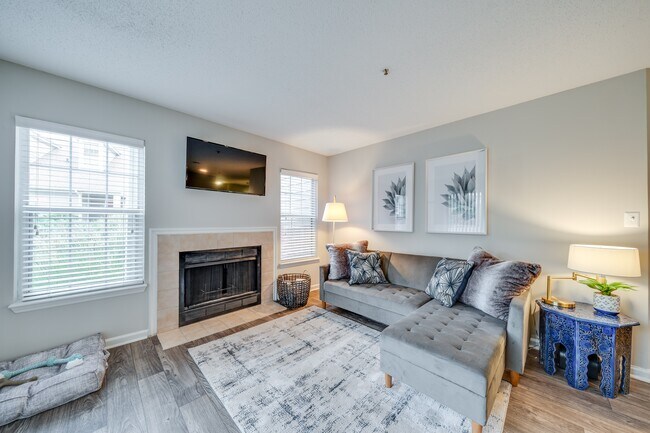 Windsor Falls, Raleigh, NC 27609 - photo 4