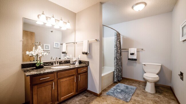 Legacy Pointe Apartments, Forest Lake, MN 55025 - photo 4