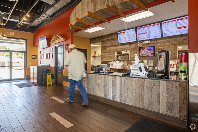 In Broadmoor/Sherwood, Po-Boy Express expanded to offer 16 po-boy varieties.