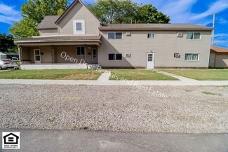 501 N Broadway St Unit B, Butler, IN 46721